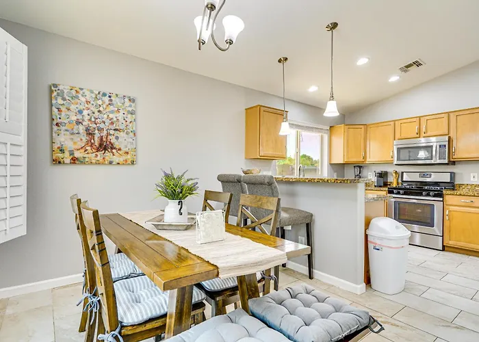 W/ Patio, Grill & Mountain Views! Holiday home