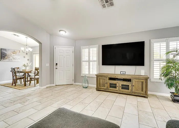 W/ Patio, Grill & Mountain Views! Tucson